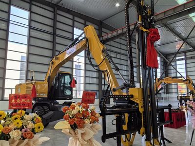 攜手共筑中俄工程機械新篇章 山東晉工科技首臺設備交付與百臺簽約儀式圓滿舉行